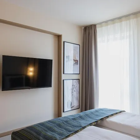 Casa Plus - Rooms & Apartments-3